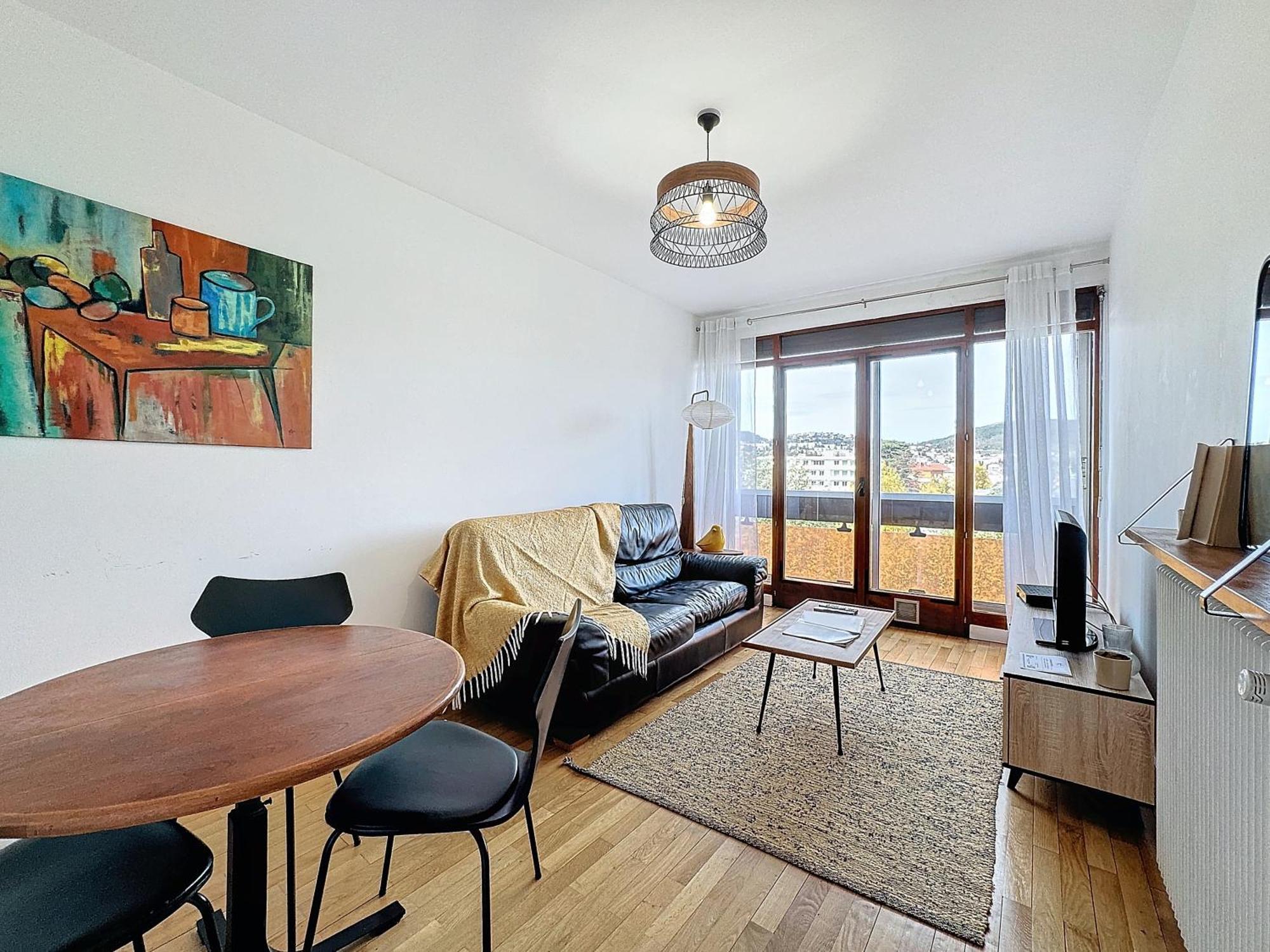 La Lassolas - Charmant T2 Avec Balcon Et Garage 洽马来里斯 外观 照片