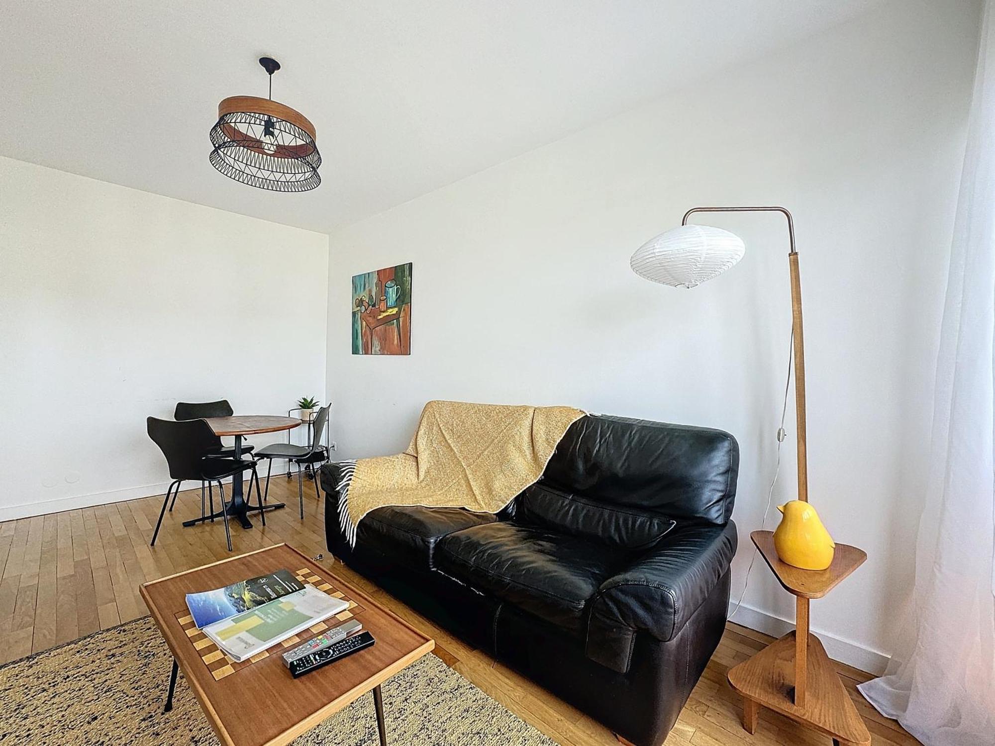 La Lassolas - Charmant T2 Avec Balcon Et Garage 洽马来里斯 外观 照片